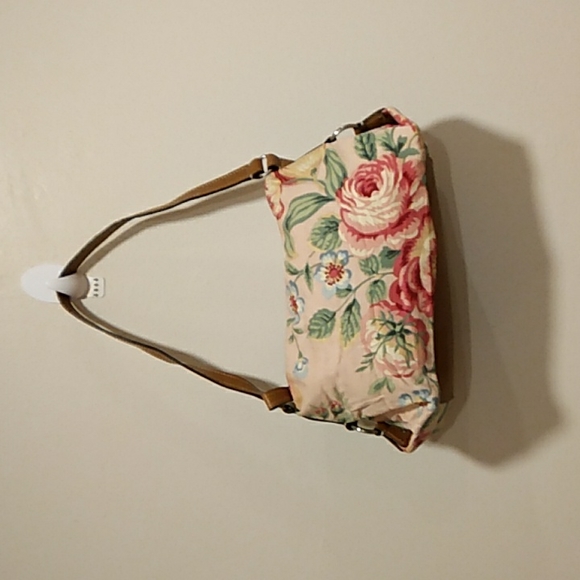 Fossil Purse Pretty Pink w/ Flowers - Picture 2 of 9